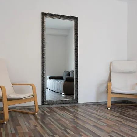 Anghelos فندق فاما فيكي